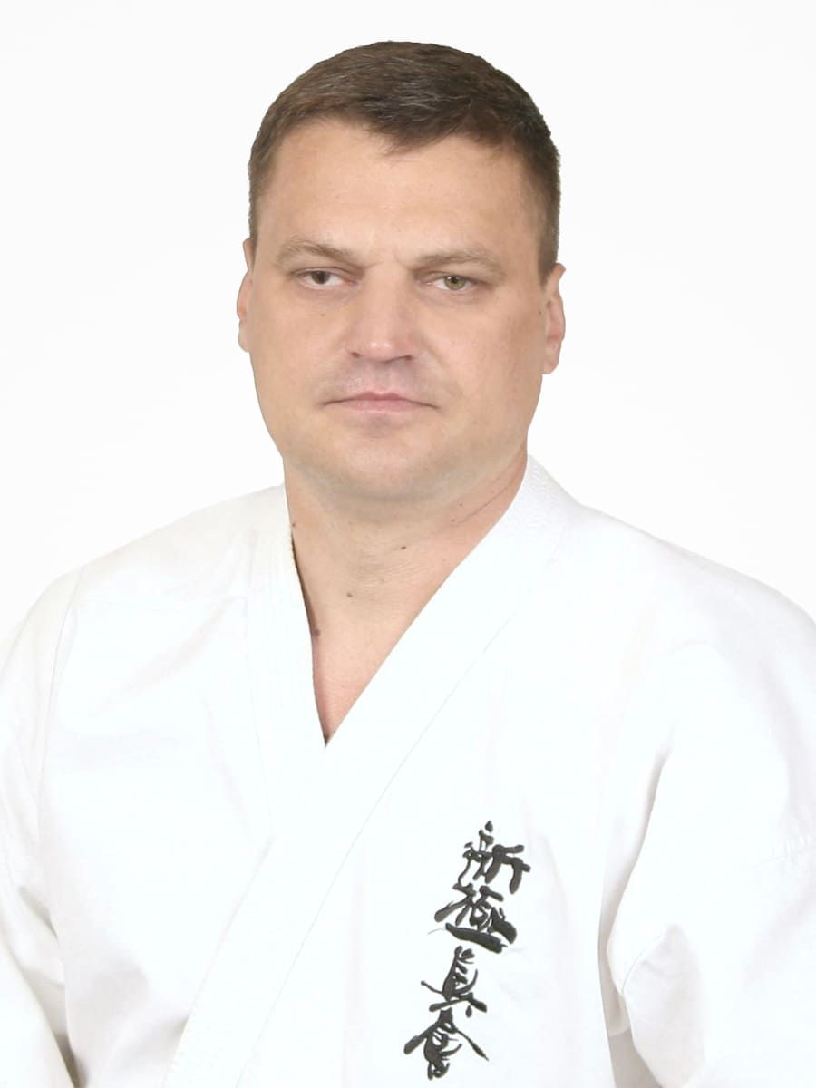 Давыдов Павел тренер по карате