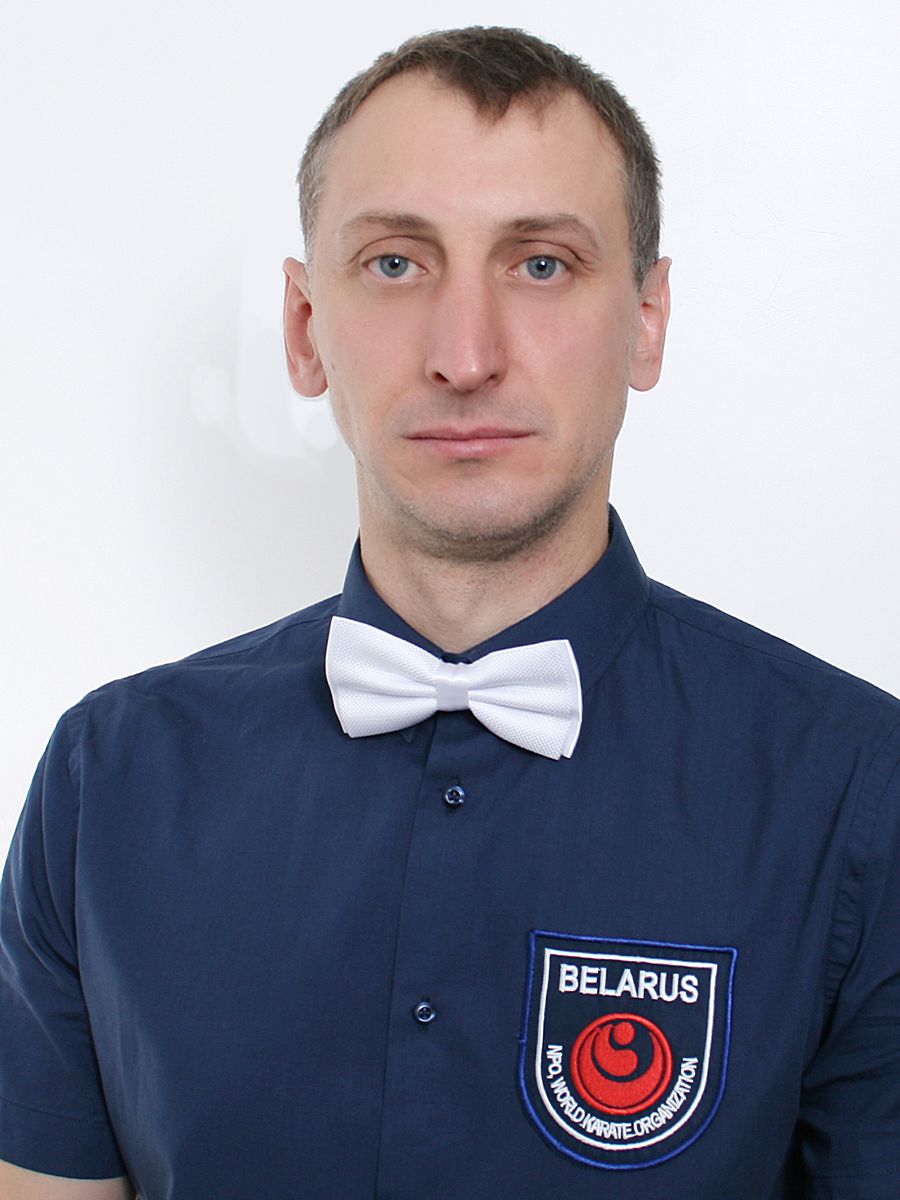 Красновский Денис судья федерации карате